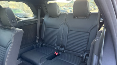 Land Rover Discovery 3.0 D300 Metropolitan Edition 5dr Auto Diesel Station Wagon